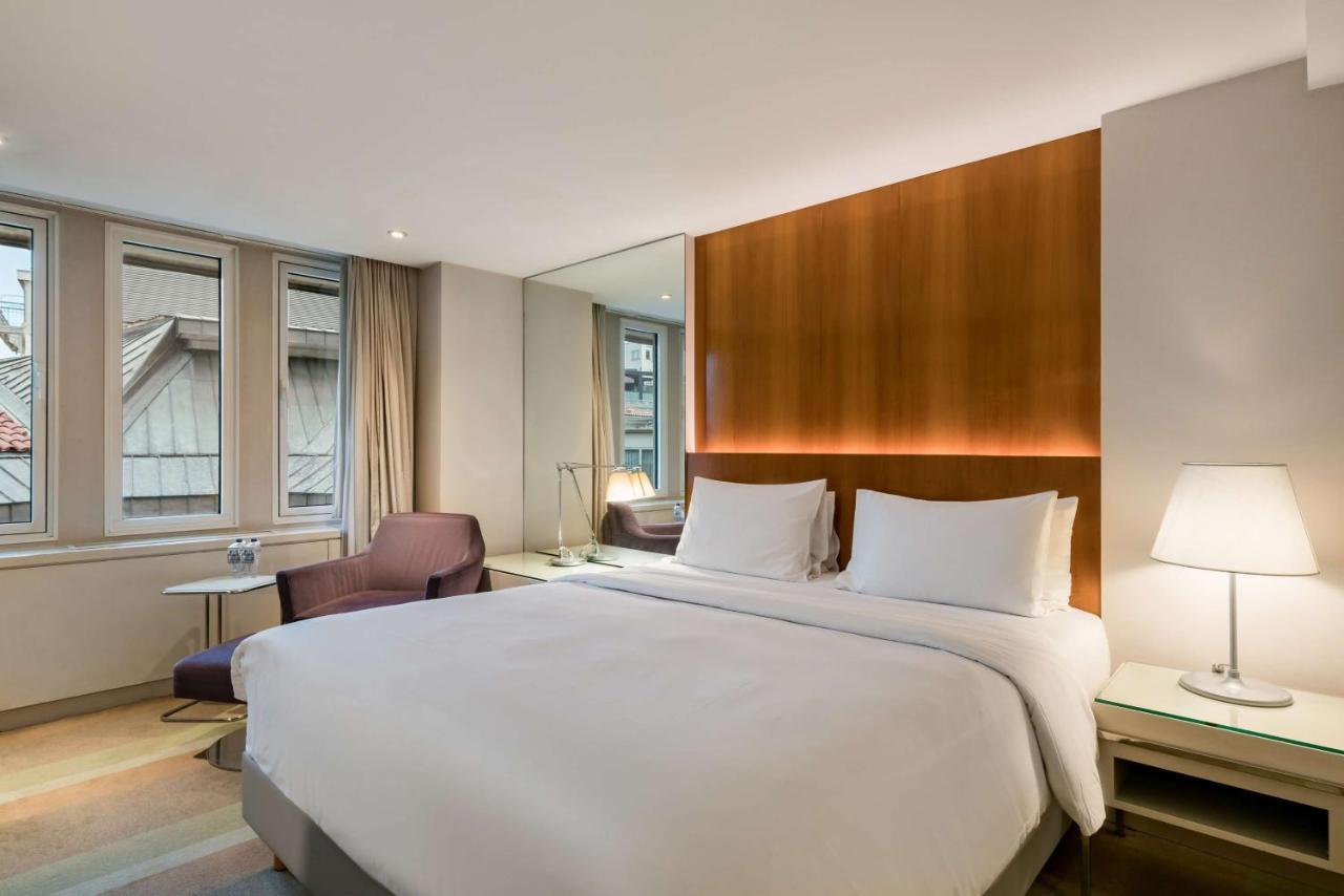 Radisson Blu Bosphorus Hotel Istanbul Luaran gambar A room at the hotel