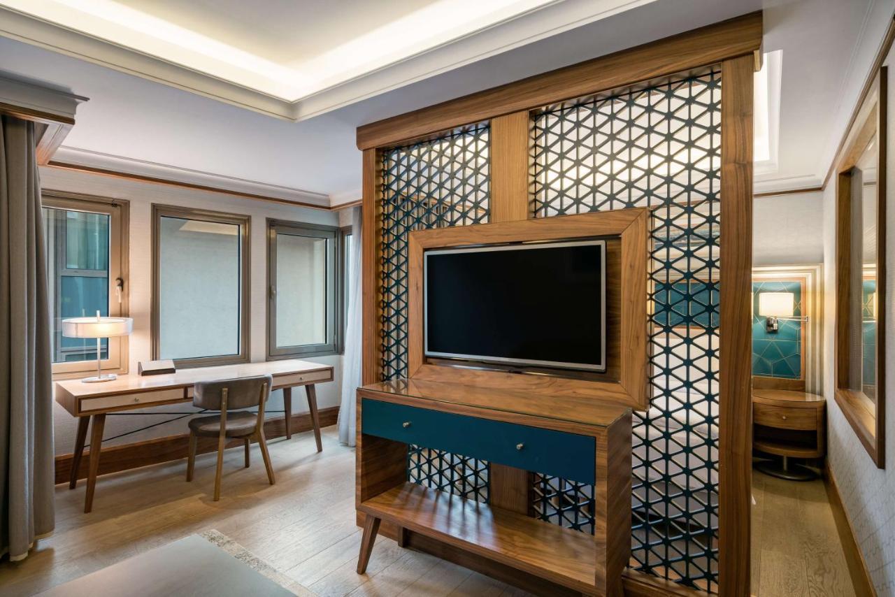 Radisson Blu Bosphorus Hotel Istanbul Luaran gambar A room at the hotel