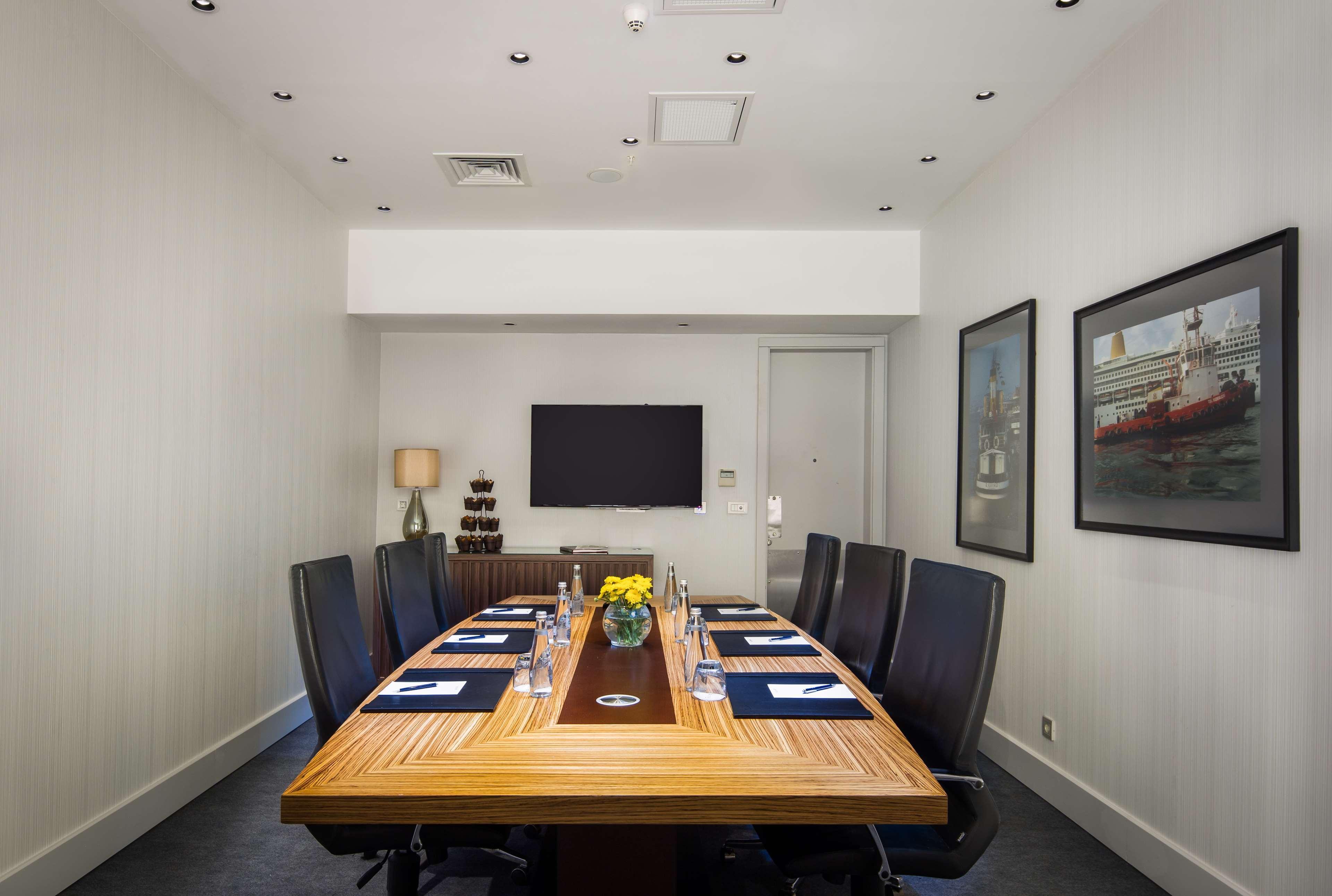 Radisson Blu Bosphorus Hotel Istanbul Luaran gambar Boardroom at the Westin Boston Waterfront