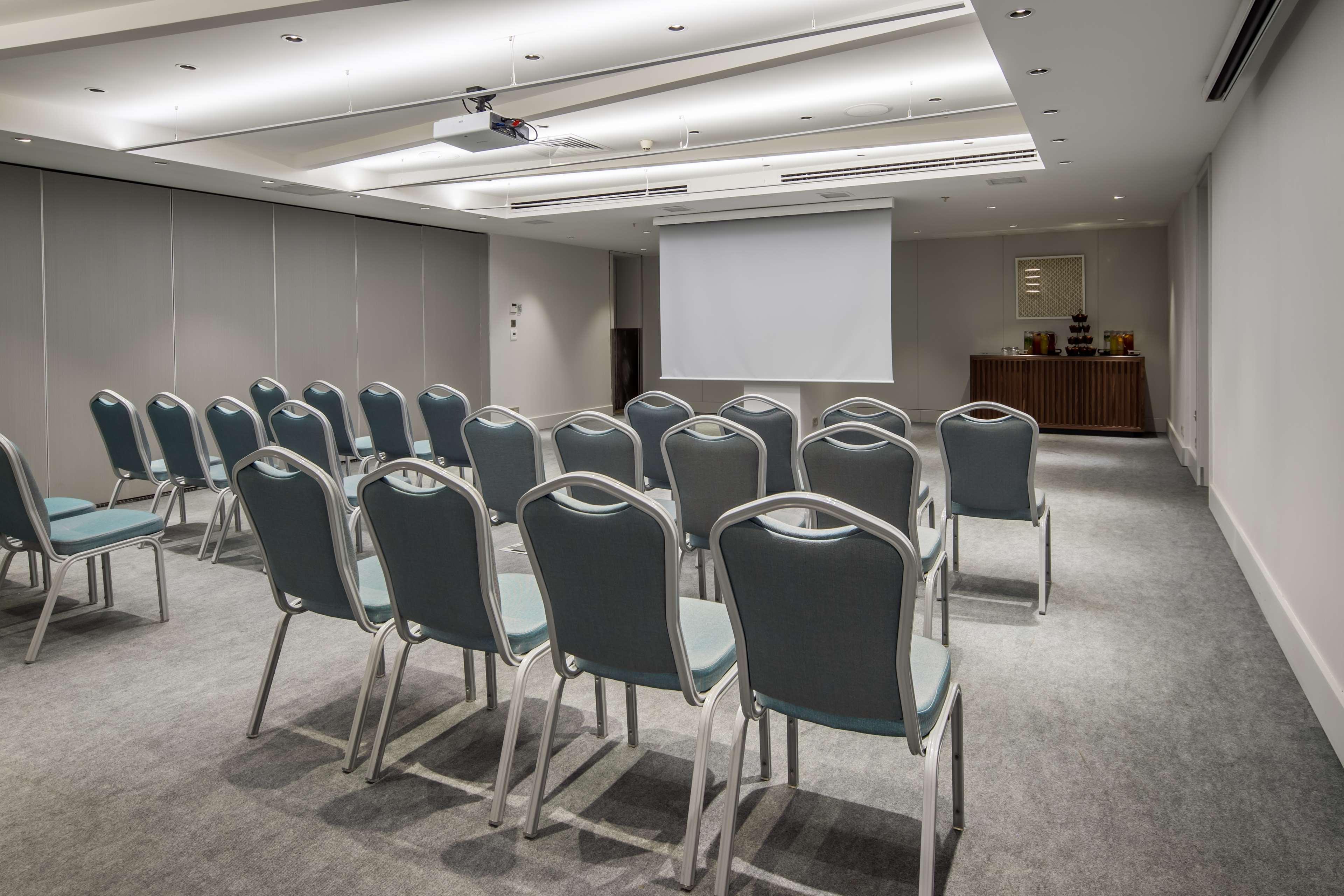 Radisson Blu Bosphorus Hotel Istanbul Luaran gambar The meeting room