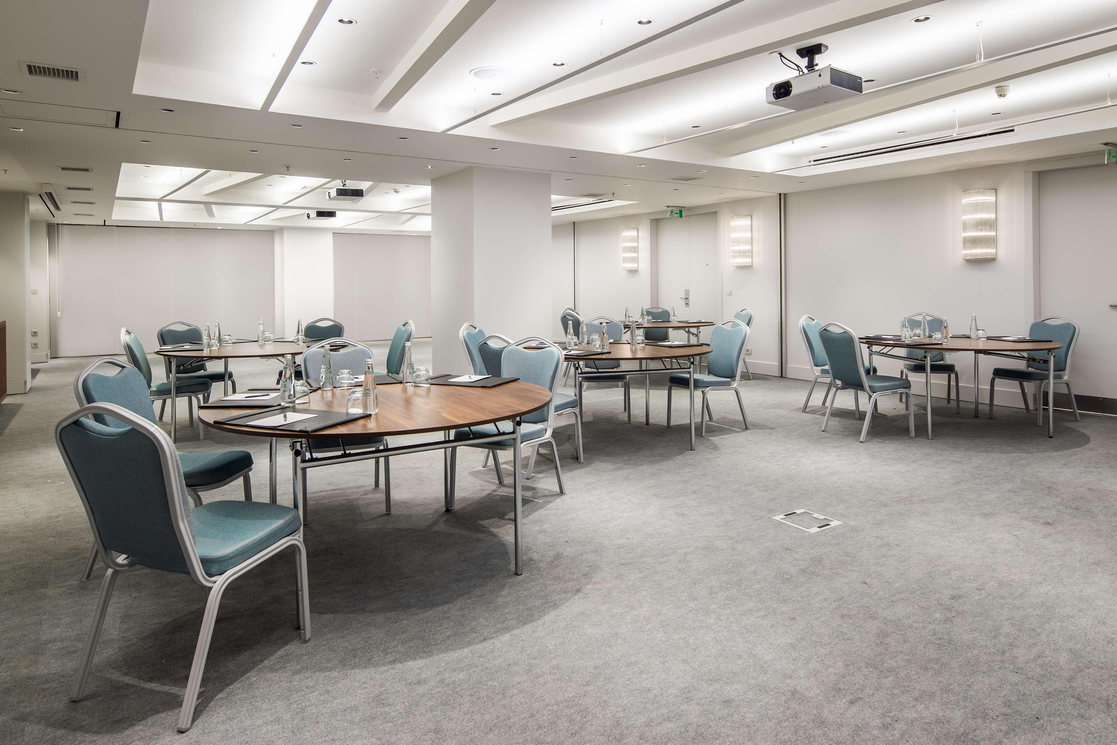 Radisson Blu Bosphorus Hotel Istanbul Luaran gambar The meeting room